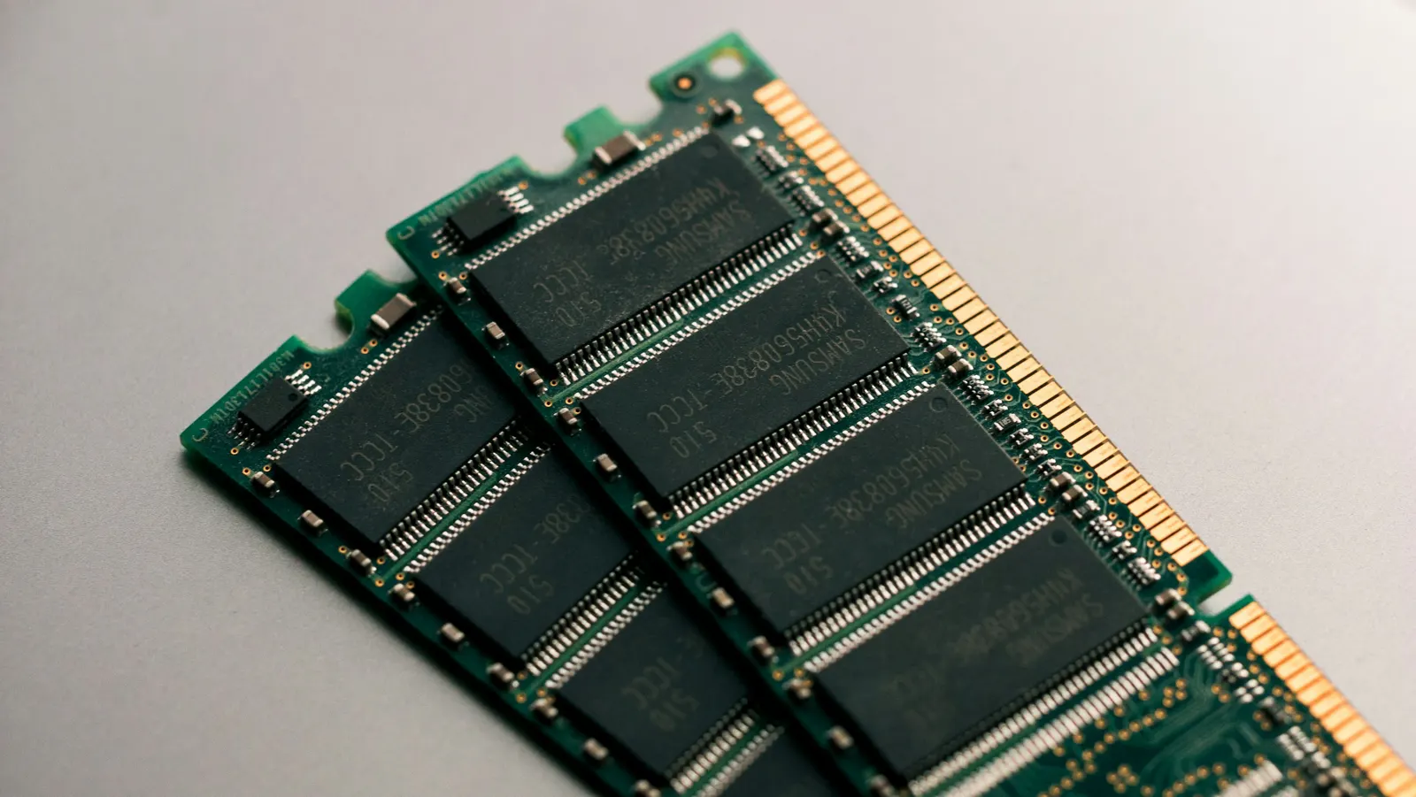 Why Is RAM So Expensive in 2025? 5 Hidden Causes Behind the Memory Price Surge