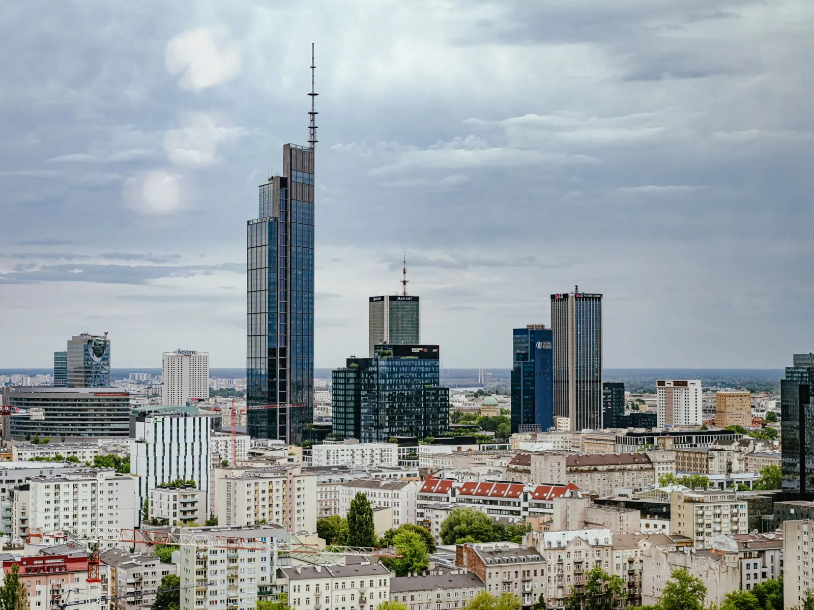 Poland Will Publicly Name and Shame Companies with Poor Cybersecurity, Says Minister Gawkowski